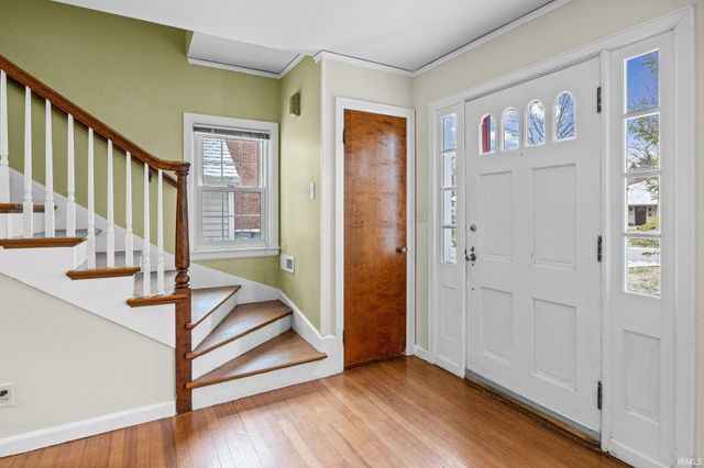 327 Forest Hill Drive, West Lafayette, IN 47906