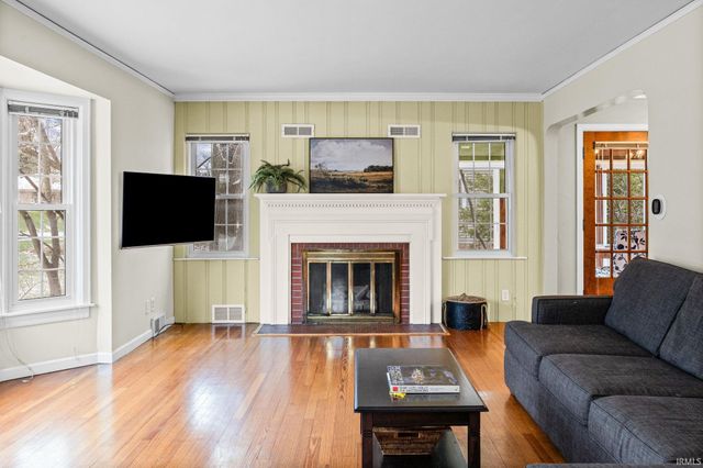 327 Forest Hill Drive, West Lafayette, IN 47906