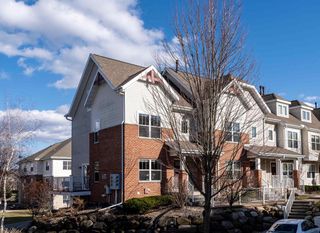 719 Cricket Lane #6, Middleton, WI 53562