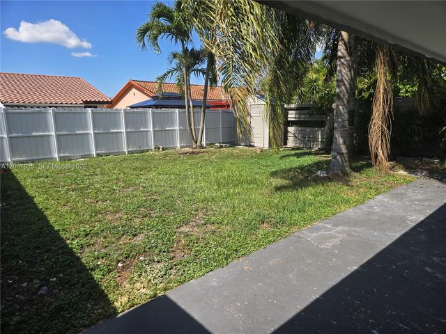 13520 SW 64th Lane 13522, Miami, FL 33183