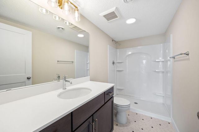 1320 136th Circle E, Rosemount, MN 55068