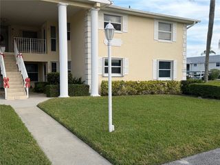 670 E Lake Jasmine Circle 106, Vero Beach, FL 32962