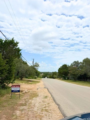 232 SIR WINSTON DR, Canyon Lake, TX 78133