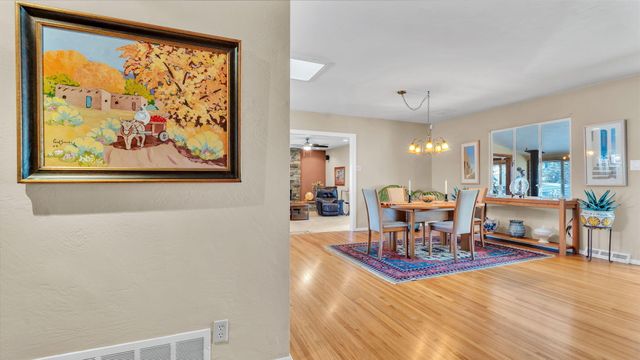 3207 Indiana Street NE, Albuquerque, NM 87110