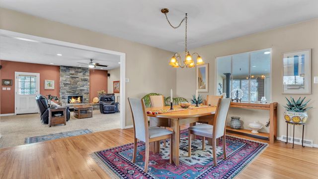 3207 Indiana Street NE, Albuquerque, NM 87110