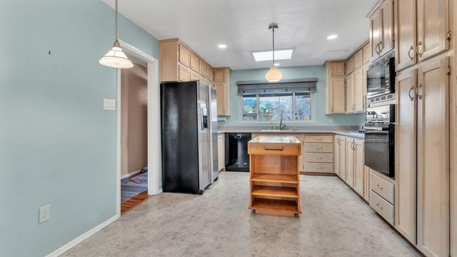 3207 Indiana Street NE, Albuquerque, NM 87110
