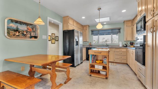 3207 Indiana Street NE, Albuquerque, NM 87110