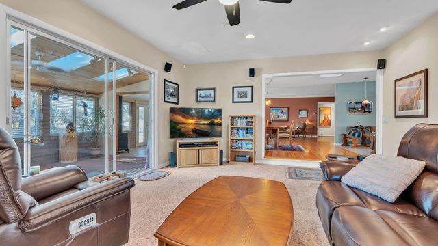 3207 Indiana Street NE, Albuquerque, NM 87110