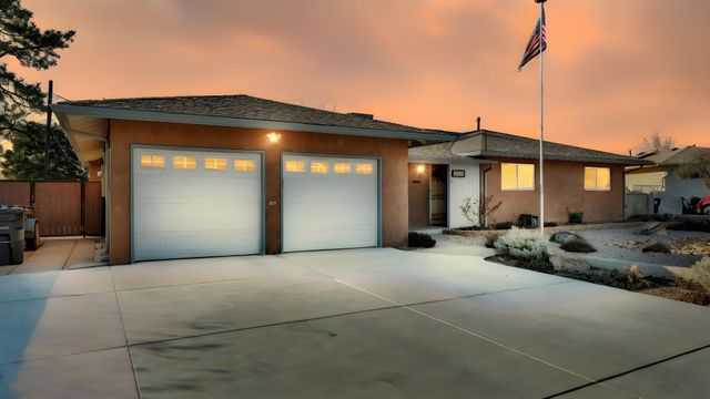 3207 Indiana Street NE, Albuquerque, NM 87110