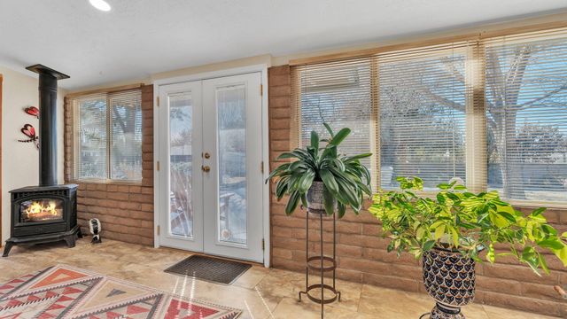 3207 Indiana Street NE, Albuquerque, NM 87110