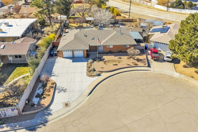 3207 Indiana Street NE, Albuquerque, NM 87110