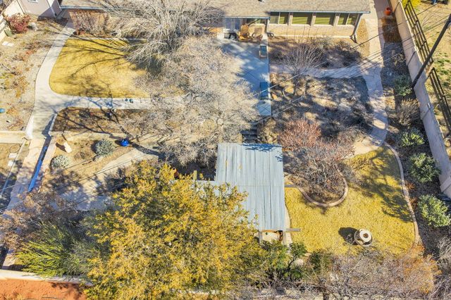 3207 Indiana Street NE, Albuquerque, NM 87110