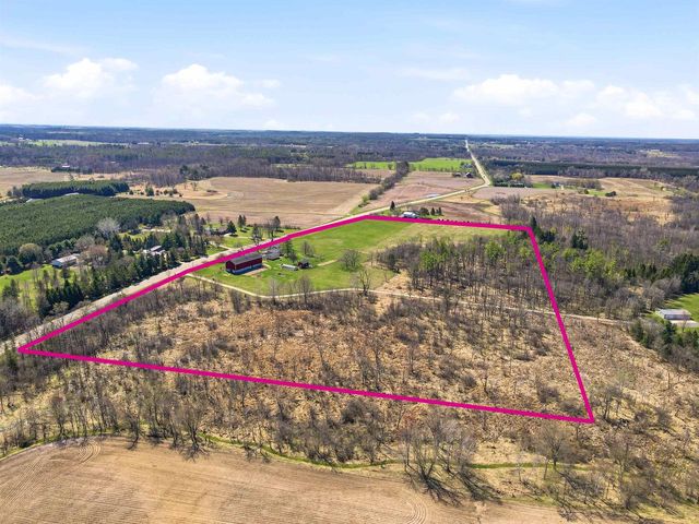 N3355 COUNTY ROAD W, New London, WI 54961