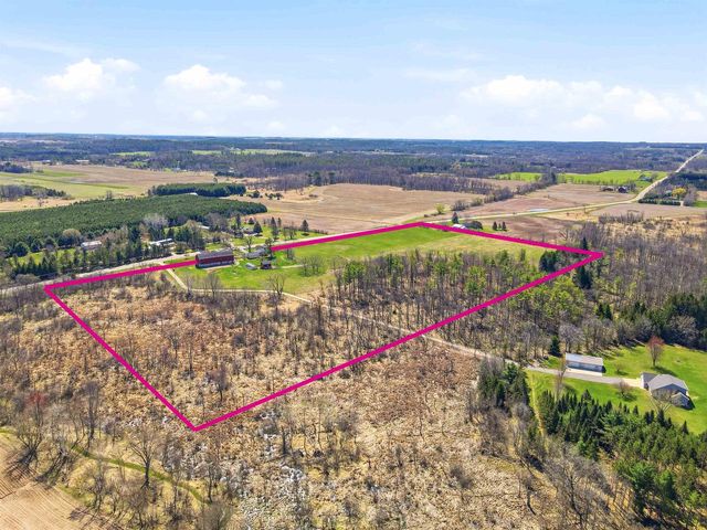 N3355 COUNTY ROAD W, New London, WI 54961