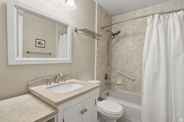 8917 S POWDERHORN DR, Sandy, UT 84093