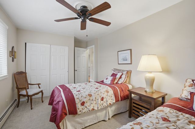 8917 S POWDERHORN DR, Sandy, UT 84093