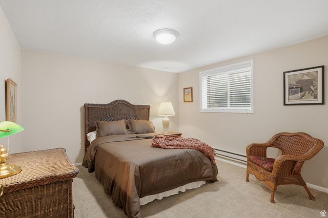 8917 S POWDERHORN DR, Sandy, UT 84093