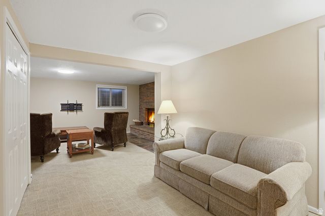 8917 S POWDERHORN DR, Sandy, UT 84093