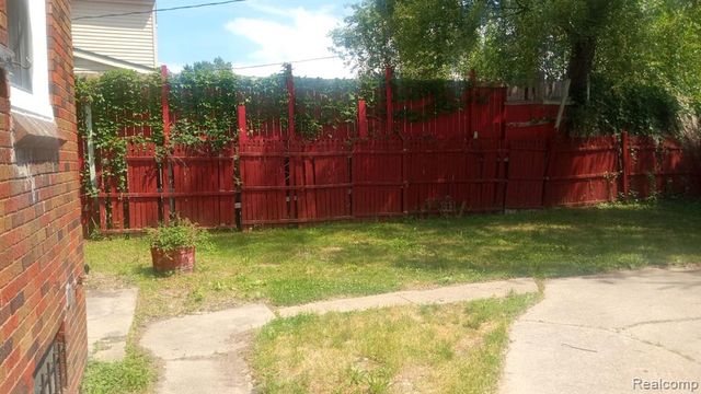 13930 Penrod Street, Detroit, MI 48223