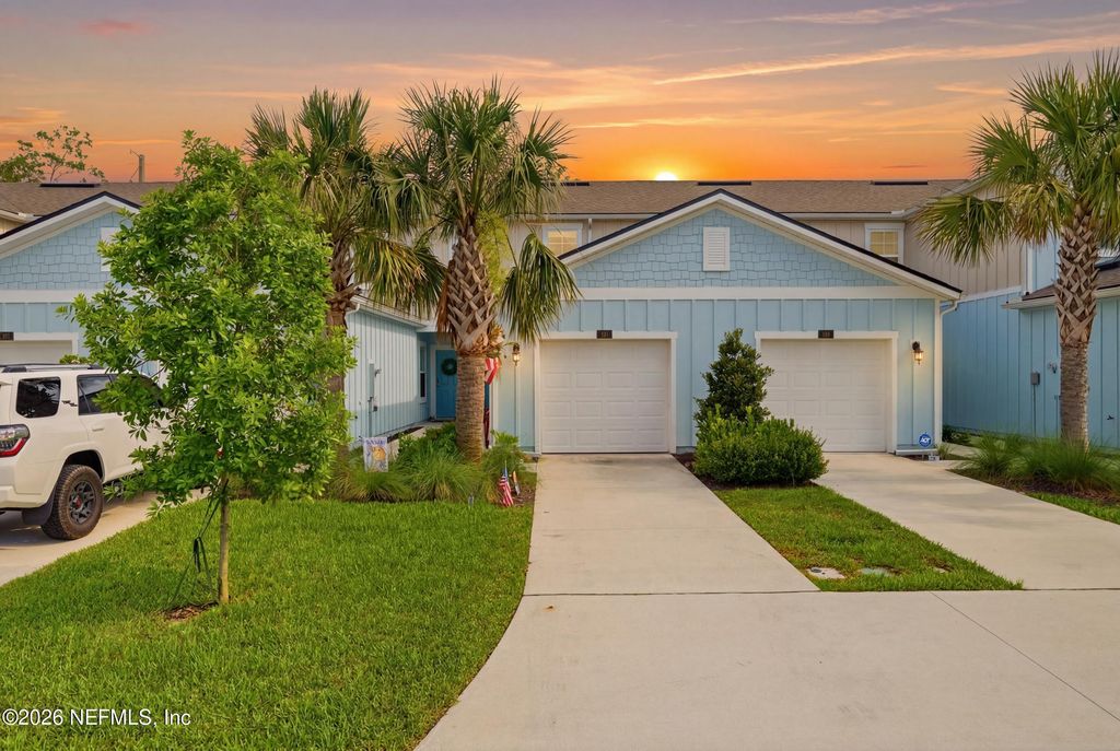 30 PLAYA DE LUNA Lane, St. Augustine, FL 32095