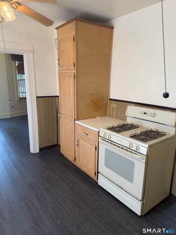 436 Jackson Avenue, Stratford, CT 06615