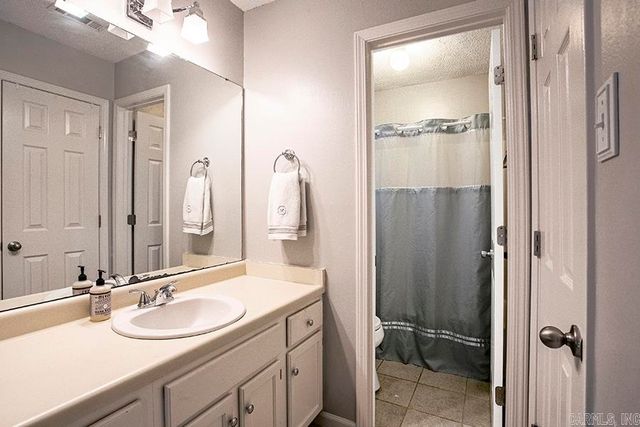 12501 Goldleaf Drive, Little Rock, AR 72210