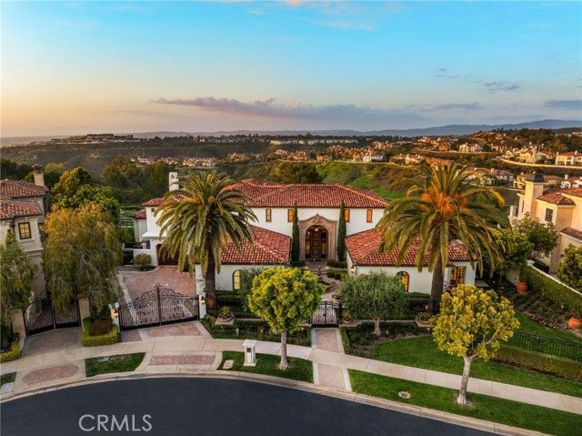 23 Skyridge, Newport Coast, CA 92657