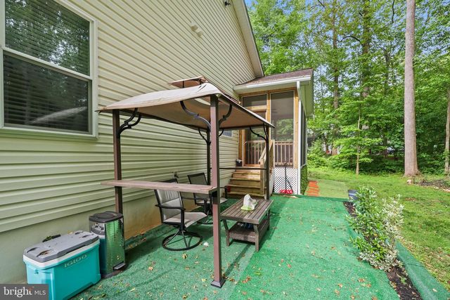 2602 LAKEVIEW PKWY, Locust Grove, VA 22508