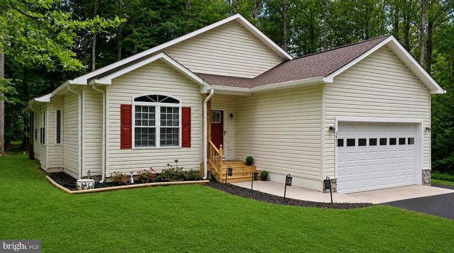 2602 LAKEVIEW PKWY, Locust Grove, VA 22508