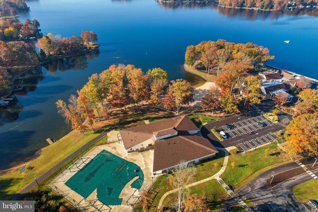 2602 LAKEVIEW PKWY, Locust Grove, VA 22508