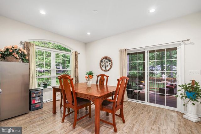2602 LAKEVIEW PKWY, Locust Grove, VA 22508