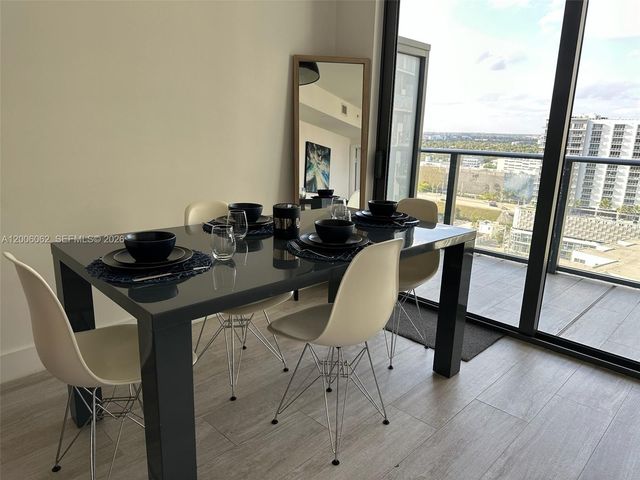 121 NE 34th St 1915, Miami, FL 33137