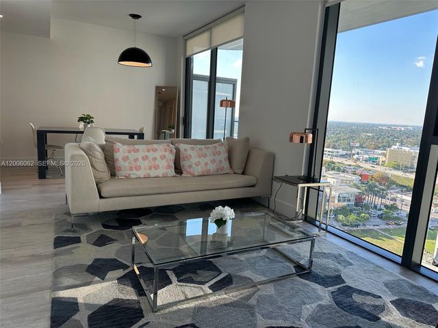 121 NE 34th St 1915, Miami, FL 33137