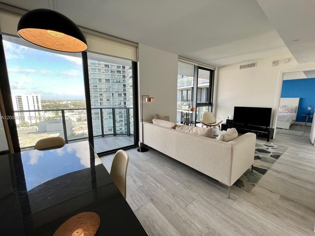 121 NE 34th St 1915, Miami, FL 33137