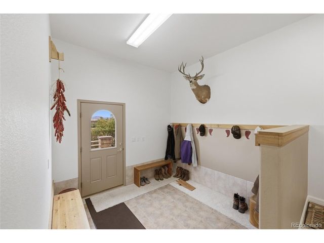 5506 Mustang Cir, Sedalia, CO 80135