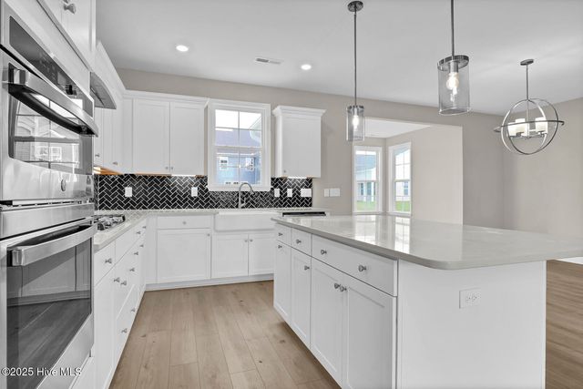 9263 Salty Breeze Place, Leland, NC 28451