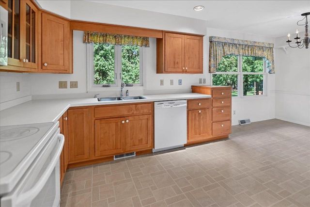 6318 Keelson Drive, Madison, WI 53705