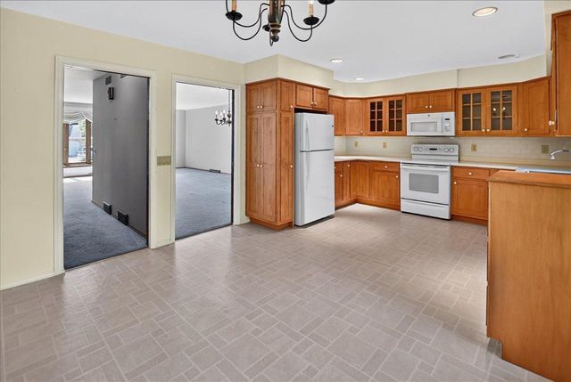 6318 Keelson Drive, Madison, WI 53705