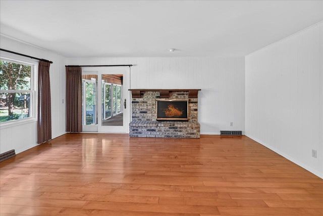 6318 Keelson Drive, Madison, WI 53705