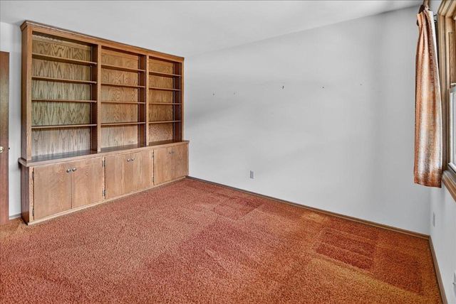 6318 Keelson Drive, Madison, WI 53705