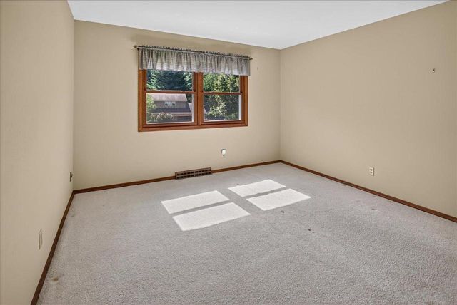 6318 Keelson Drive, Madison, WI 53705