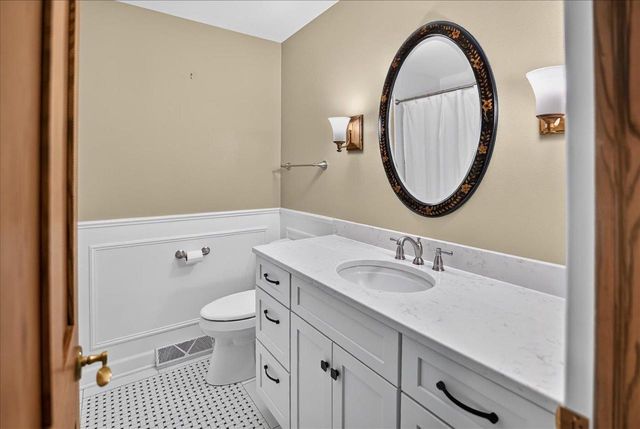 6318 Keelson Drive, Madison, WI 53705