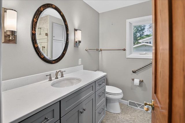 6318 Keelson Drive, Madison, WI 53705