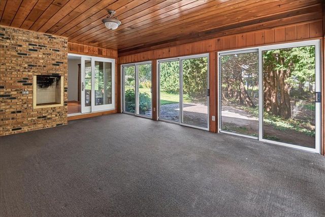 6318 Keelson Drive, Madison, WI 53705