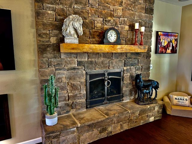 300 Bridlewood Ln, Copperopolis, CA 95228