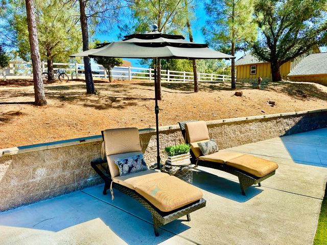 300 Bridlewood Ln, Copperopolis, CA 95228