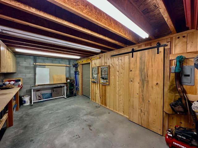 300 Bridlewood Ln, Copperopolis, CA 95228