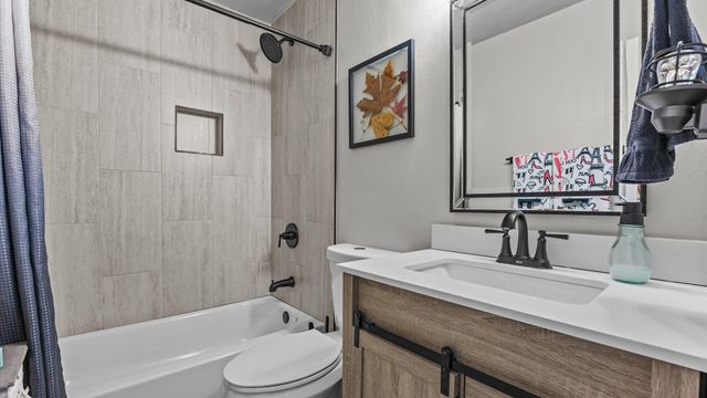 3236 White Ave Apt 4, Clifton, CO 81520