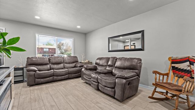 3236 White Ave Apt 4, Clifton, CO 81520