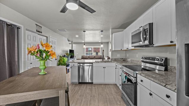 3236 White Ave Apt 4, Clifton, CO 81520
